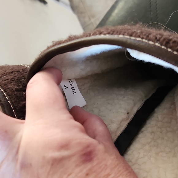 NYC laceup boots - Picture 3 of 5